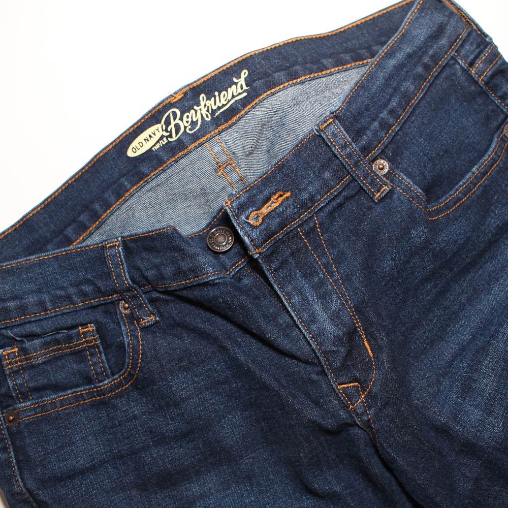 Old Navy Boyfriend Capri size 4